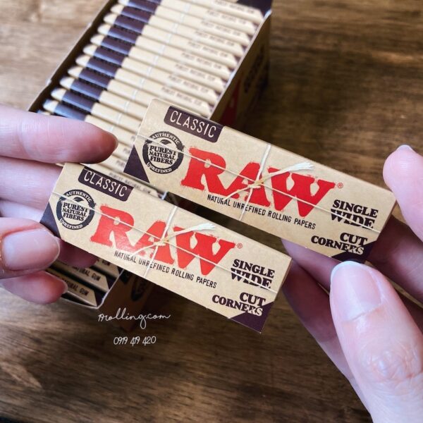 70MM-RAW-Single-Wide-Cut-Corners