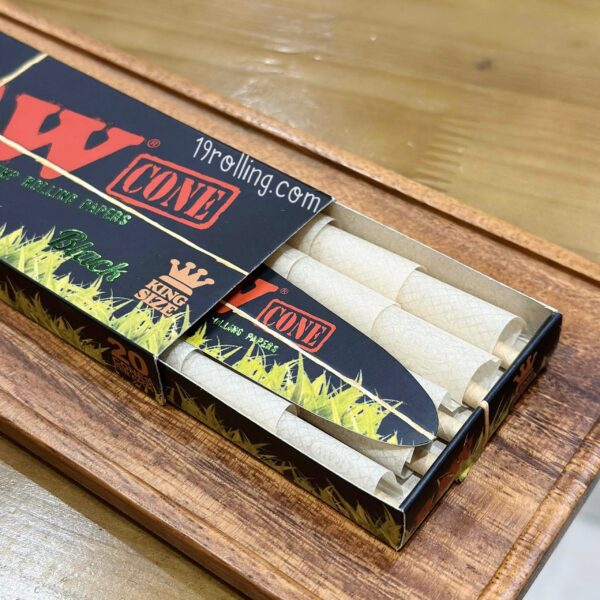 Box-20RAW-Black Organic-Hemp-Cones-Kingsize