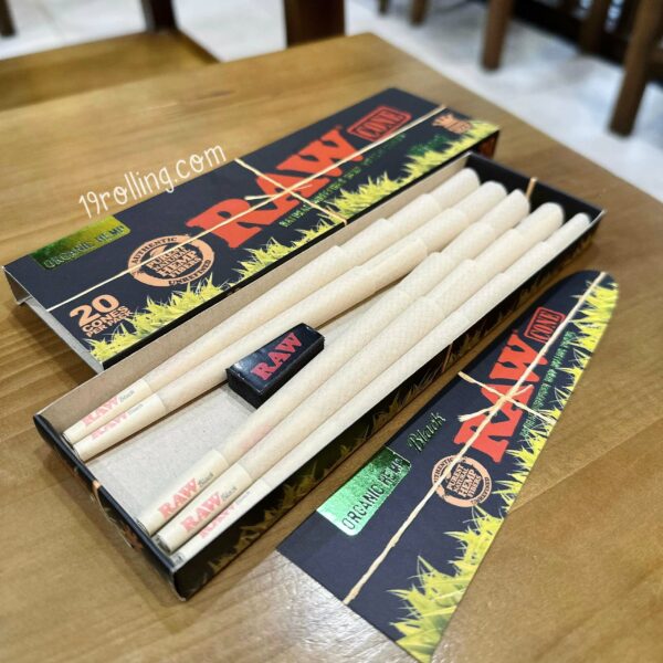 Box-20RAW-Black Organic-Hemp-Cones-Kingsize