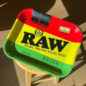 Raw-rolling-tray-rasta