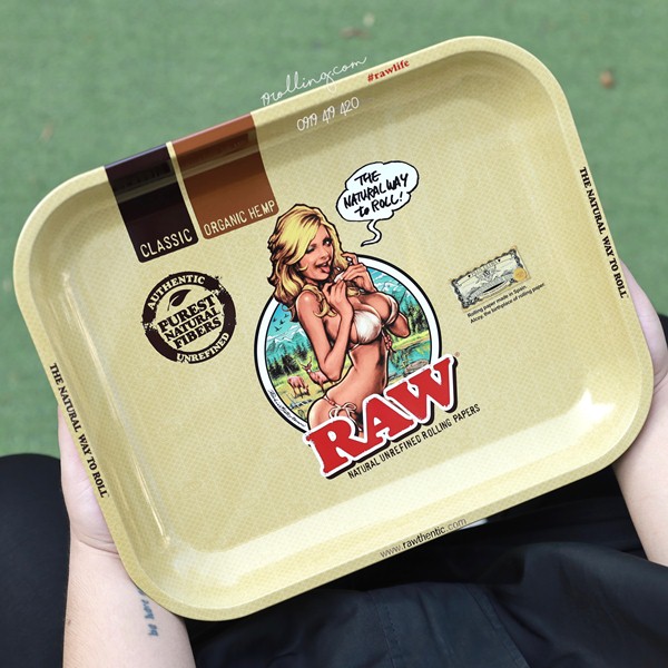 Large-Rolling-Tray-RAW-Girl