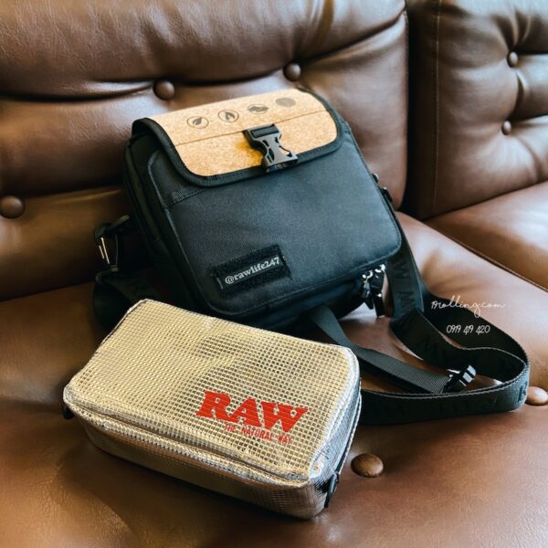 RAW-X-Rolling-Papers-Day-Bag