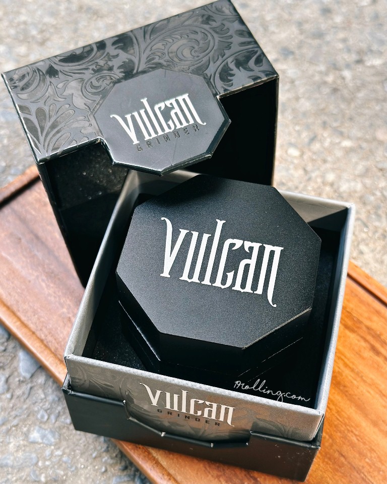 63MM-Vulcan-Fully-Magnetic-Grinder-4-Piece