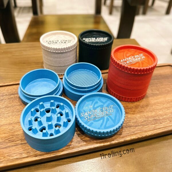 55MM-Santa-Cruz-Shredder-Hemp-4-Piece