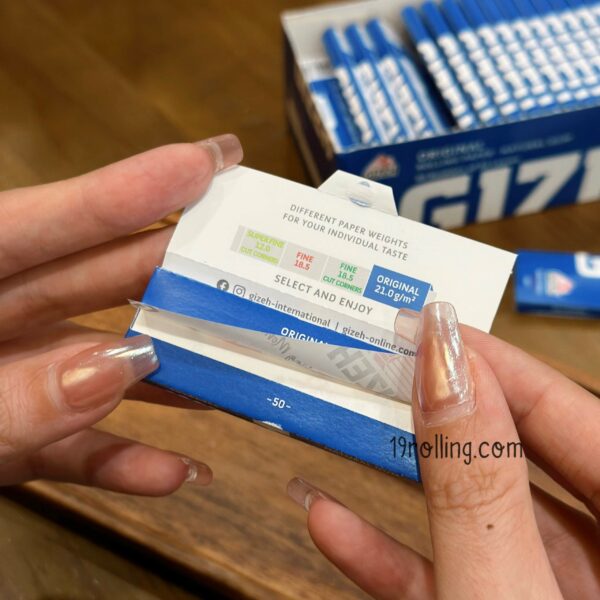 78MM-Gizeh-Original-Blue-Rolling-Paper